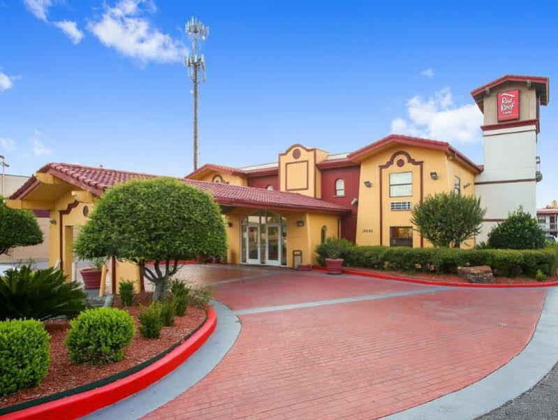 Red Roof Inn North Dallas - Park Central Exterior photo