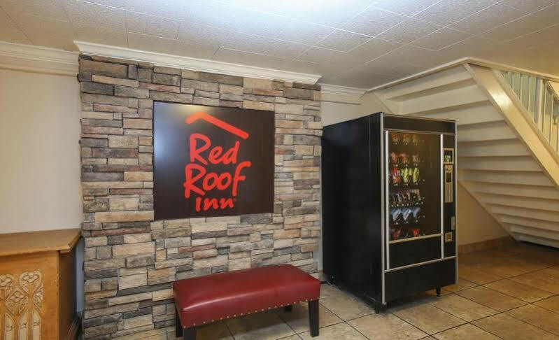 Red Roof Inn North Dallas - Park Central Exterior photo